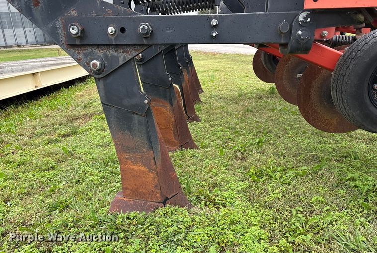 image for item EN5749 2005 Krause 4830-530R in-line ripper