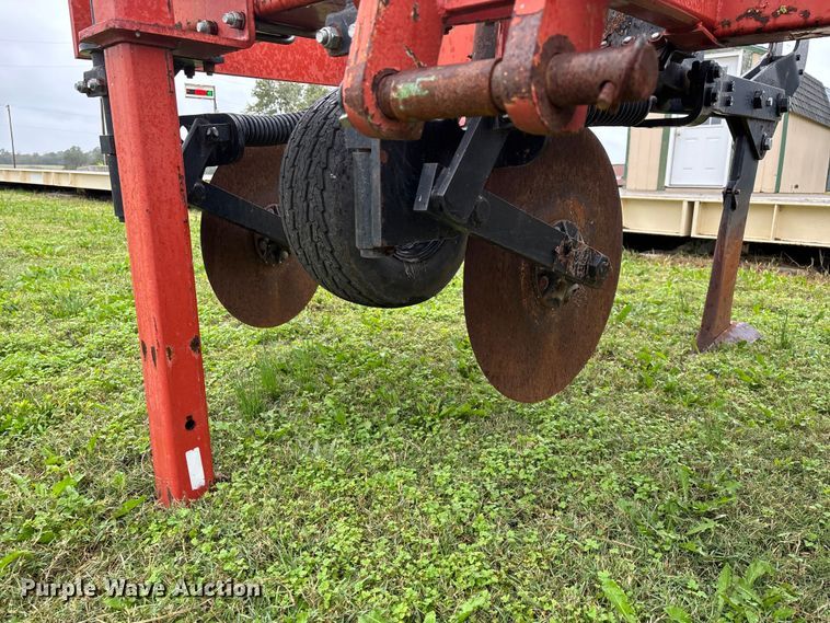 image for item EN5749 2005 Krause 4830-530R in-line ripper