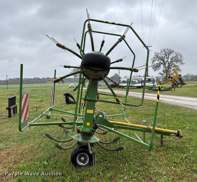 image for item EN5753 Krone KW5.52/4x7T hay tedder