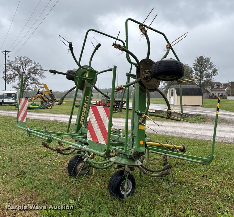 image for item EN5753 Krone KW5.52/4x7T hay tedder