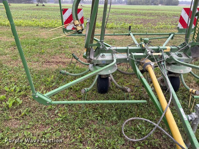 image for item EN5753 Krone KW5.52/4x7T hay tedder