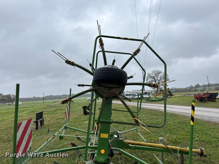 image for item EN5753 Krone KW5.52/4x7T hay tedder