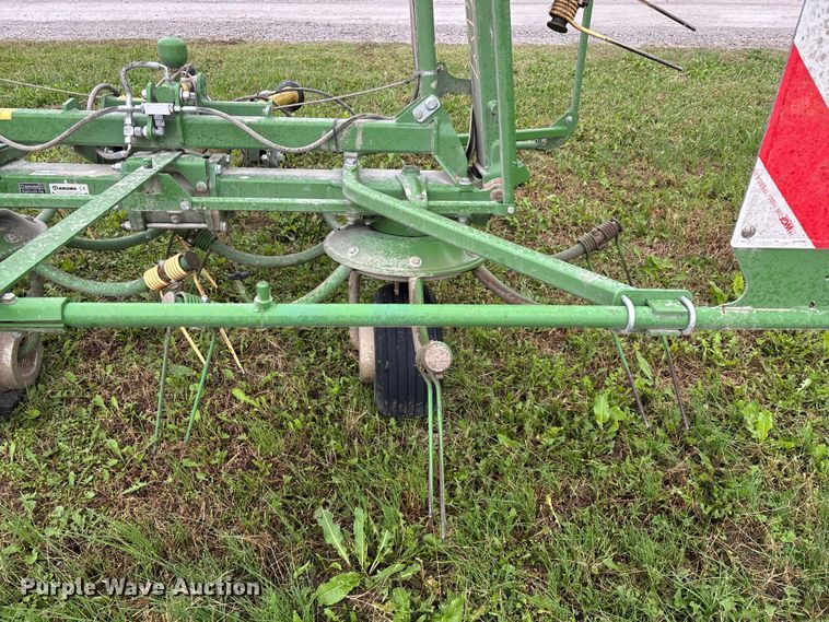 image for item EN5753 Krone KW5.52/4x7T hay tedder