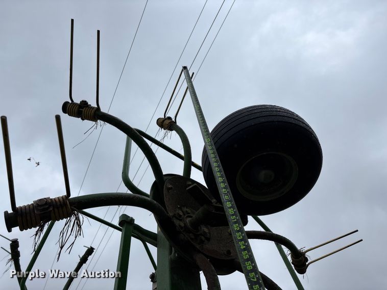 image for item EN5753 Krone KW5.52/4x7T hay tedder