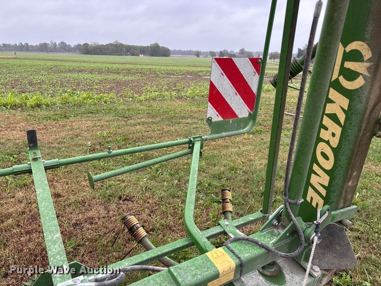 image for item EN5753 Krone KW5.52/4x7T hay tedder