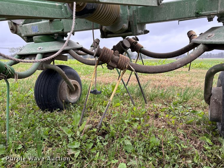 image for item EN5753 Krone KW5.52/4x7T hay tedder