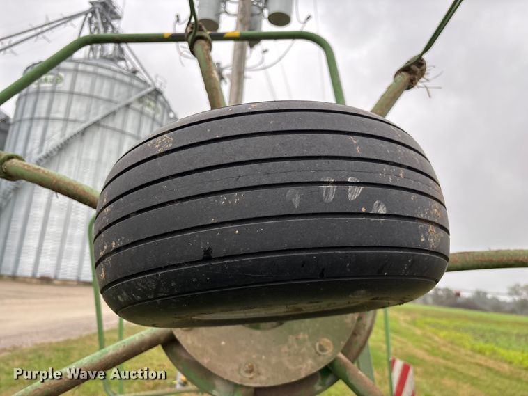 image for item EN5753 Krone KW5.52/4x7T hay tedder