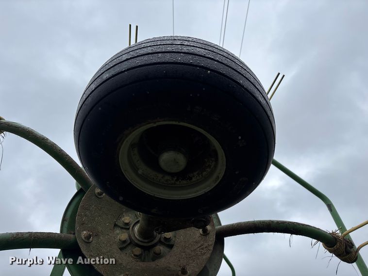 image for item EN5753 Krone KW5.52/4x7T hay tedder