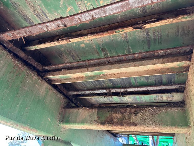 image for item EN5759 BBI spreader