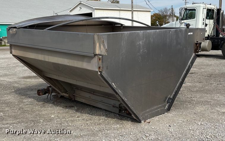 image for item EN5768 New Leader MultApplier L4000G4 spreader bed insert