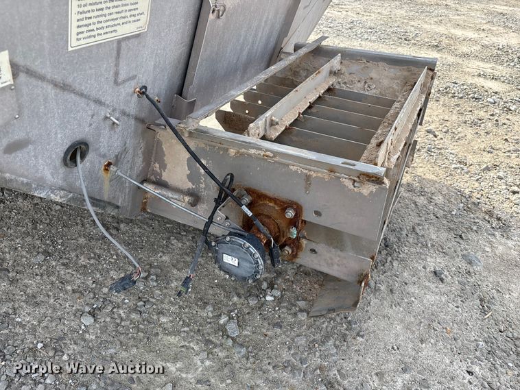 image for item EN5768 New Leader MultApplier L4000G4 spreader bed insert