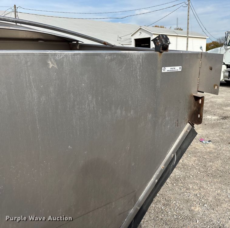 image for item EN5768 New Leader MultApplier L4000G4 spreader bed insert