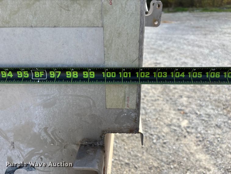 image for item EN5768 New Leader MultApplier L4000G4 spreader bed insert