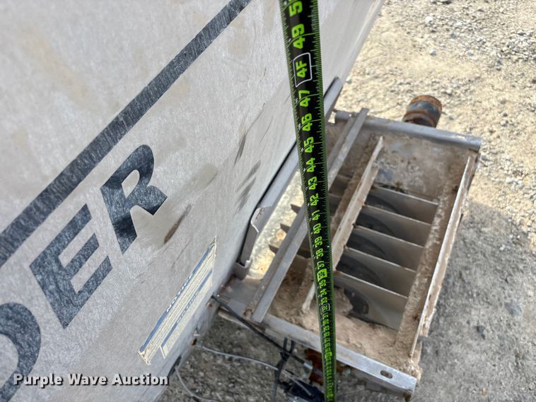 image for item EN5768 New Leader MultApplier L4000G4 spreader bed insert