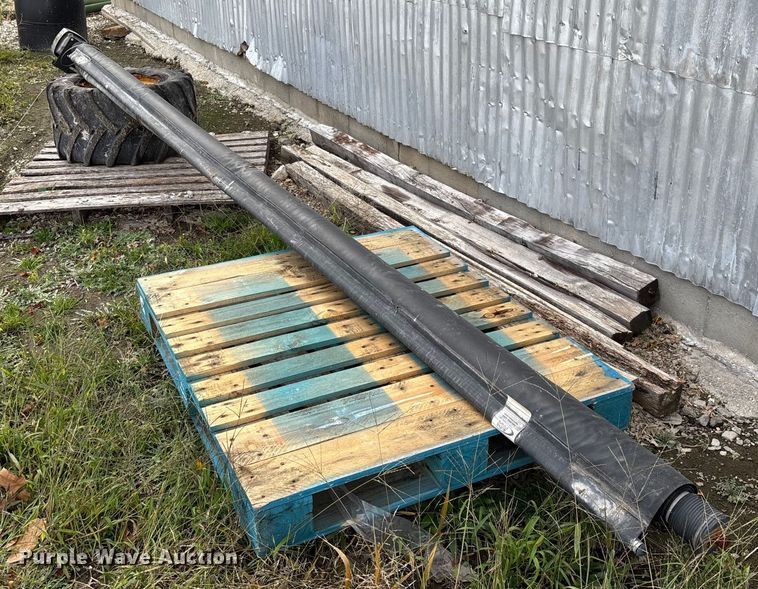 image for item EN5768 New Leader MultApplier L4000G4 spreader bed insert