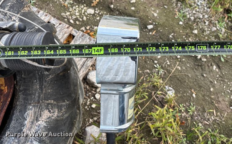 image for item EN5768 New Leader MultApplier L4000G4 spreader bed insert