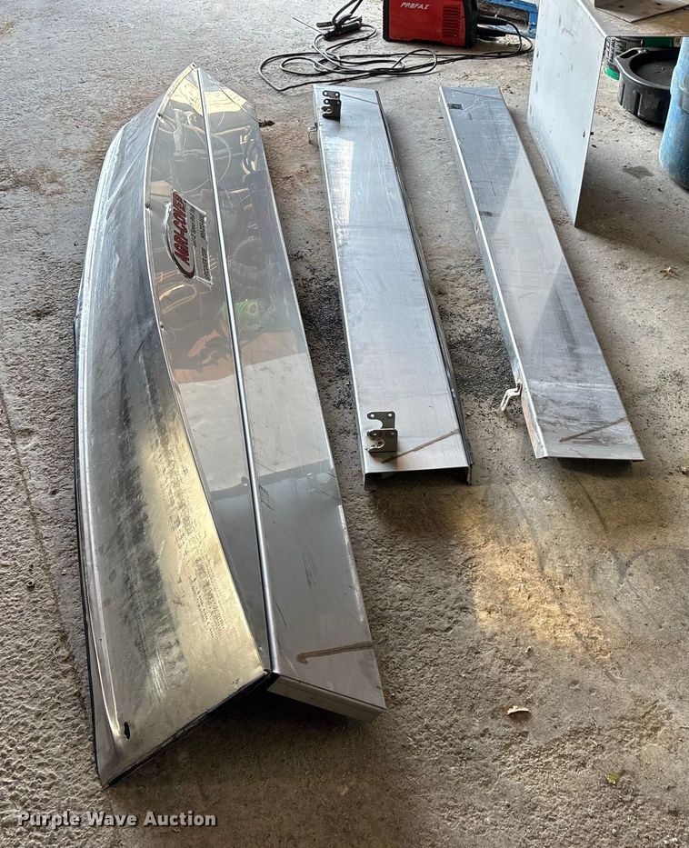 image for item EN5768 New Leader MultApplier L4000G4 spreader bed insert