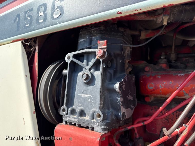 image for item EP0807 International 1586 tractor