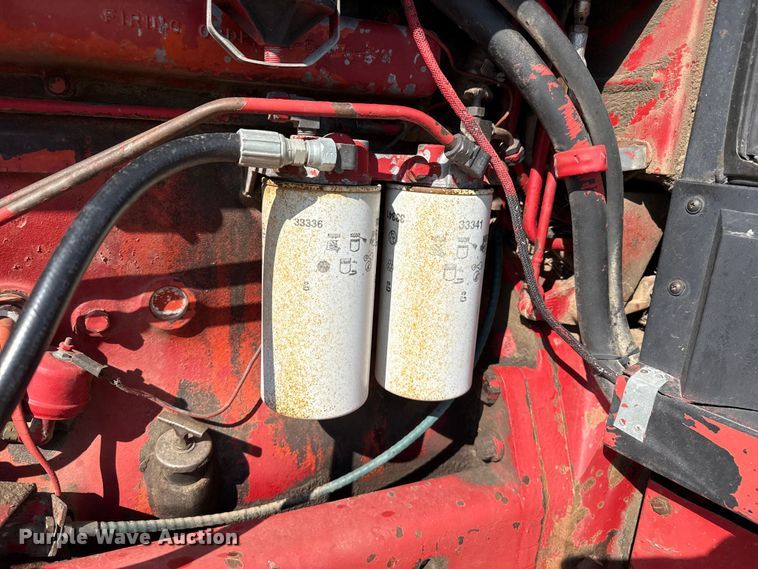 image for item EP0807 International 1586 tractor