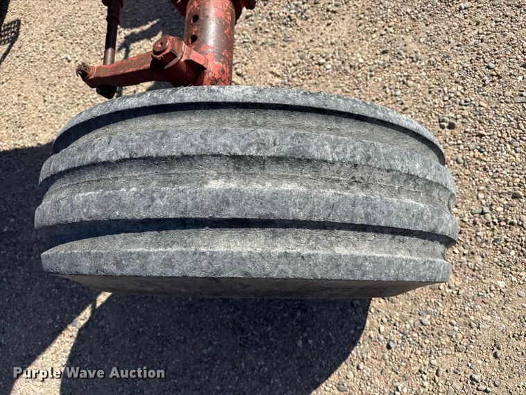 image for item EP0807 International 1586 tractor