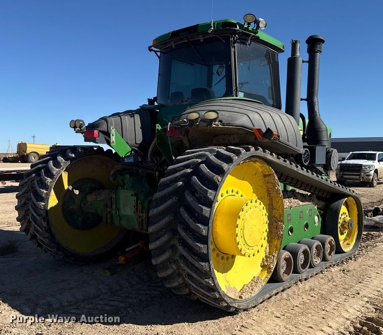 image for item EP0830 2003 John Deere 9520T tractor