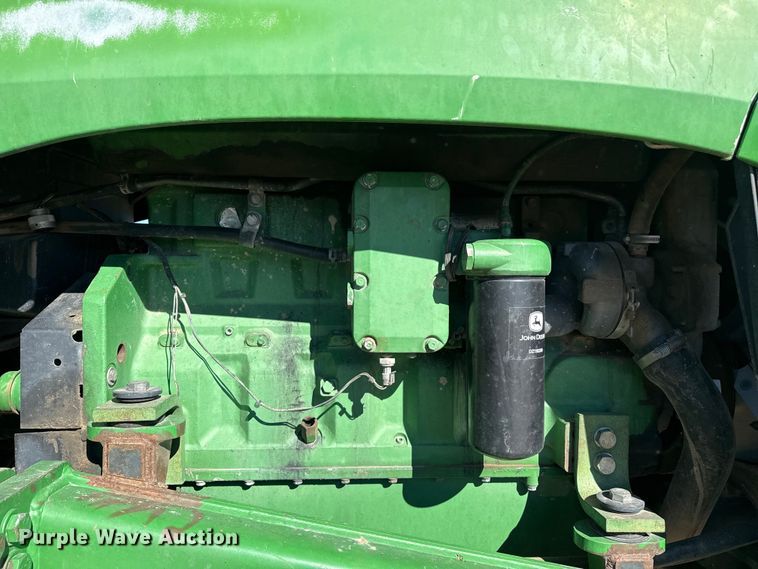 image for item EP0830 2003 John Deere 9520T tractor