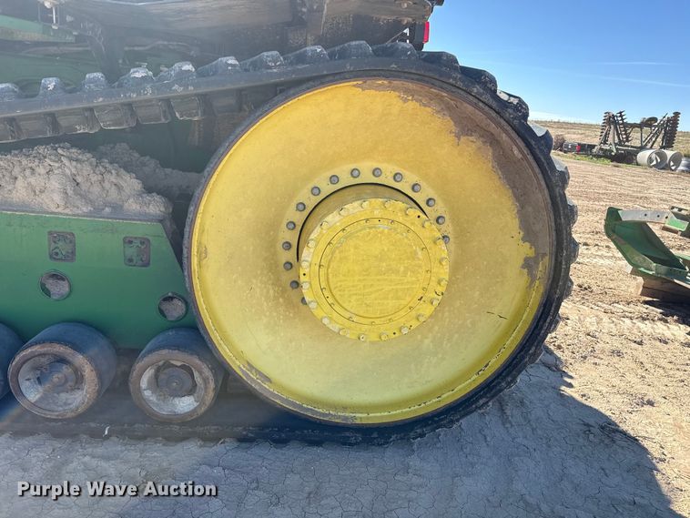 image for item EP0830 2003 John Deere 9520T tractor