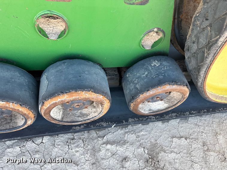 image for item EP0830 2003 John Deere 9520T tractor