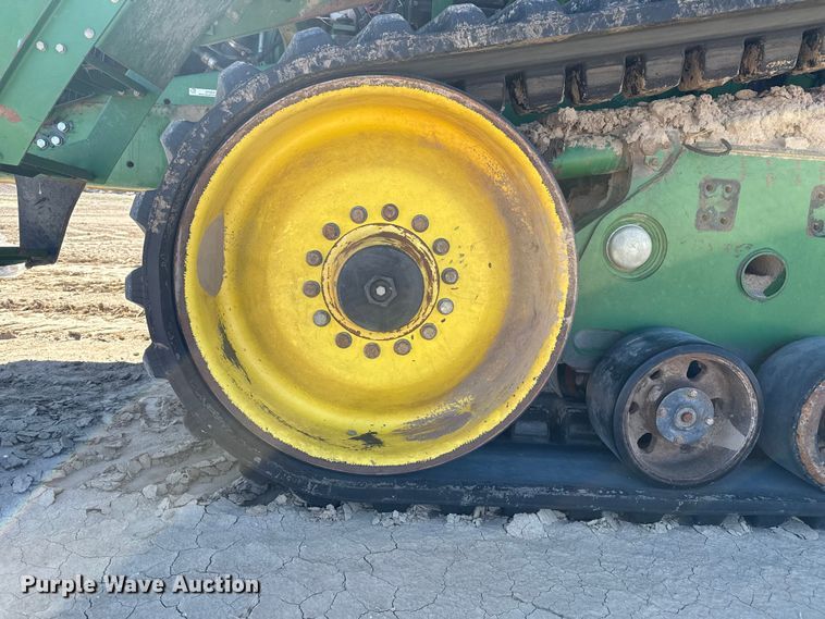 image for item EP0830 2003 John Deere 9520T tractor