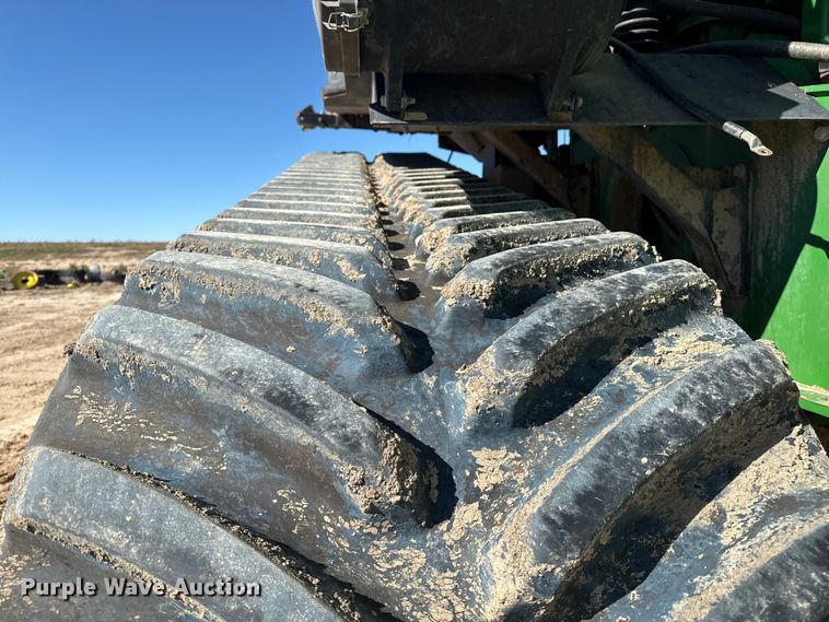 image for item EP0830 2003 John Deere 9520T tractor