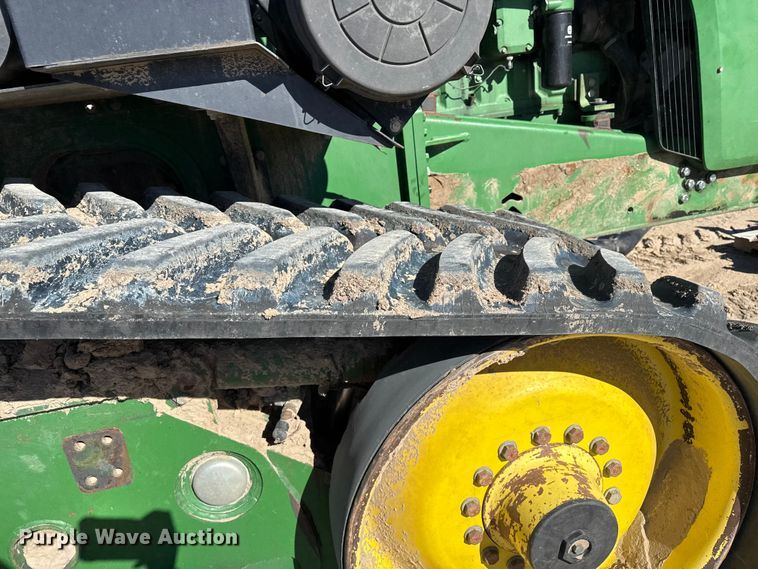 image for item EP0830 2003 John Deere 9520T tractor