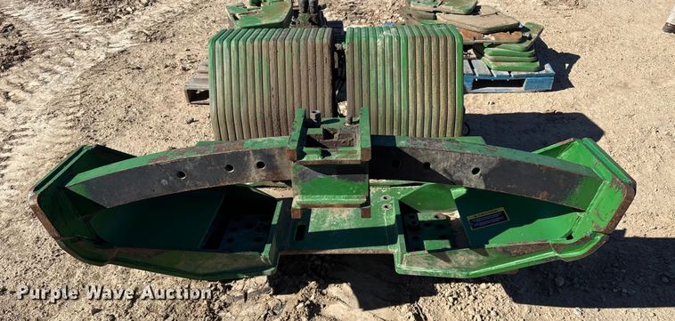 image for item EP0830 2003 John Deere 9520T tractor