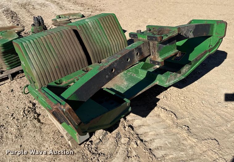 image for item EP0830 2003 John Deere 9520T tractor