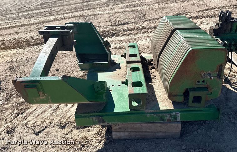 image for item EP0830 2003 John Deere 9520T tractor