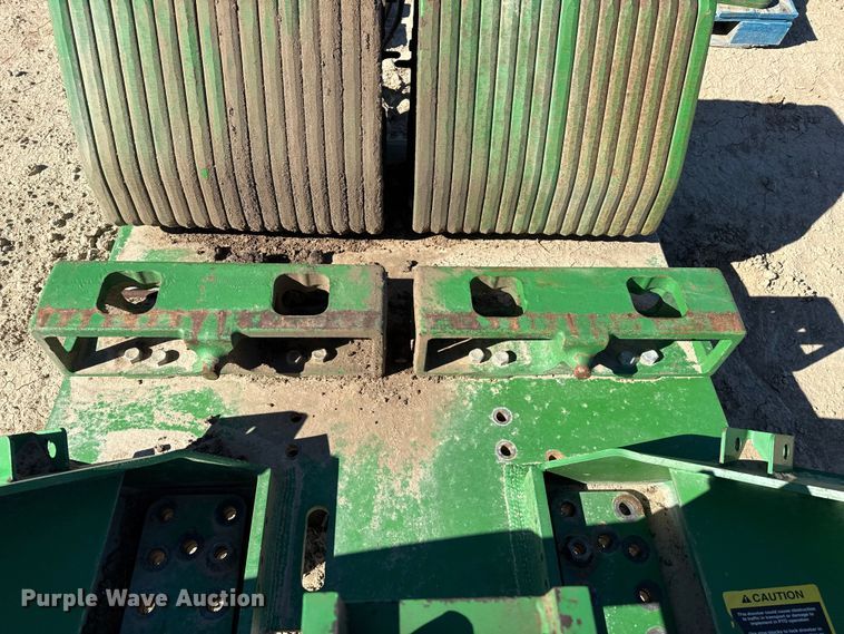 image for item EP0830 2003 John Deere 9520T tractor