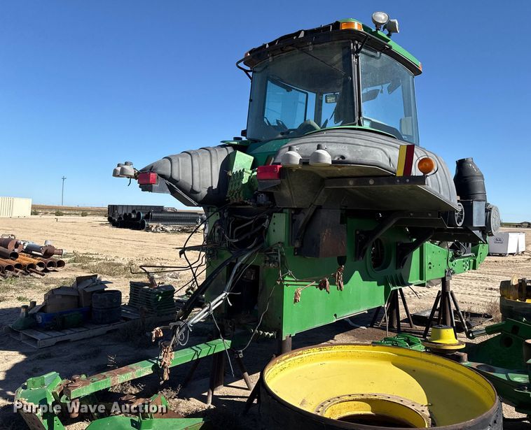 image for item EP0831 2002 John Deere 9420T tractor