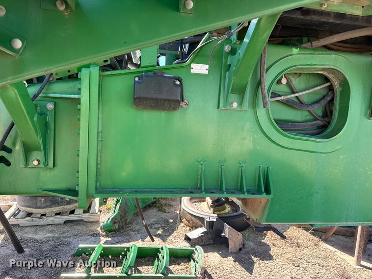 image for item EP0831 2002 John Deere 9420T tractor