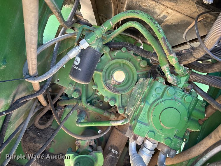 image for item EP0831 2002 John Deere 9420T tractor