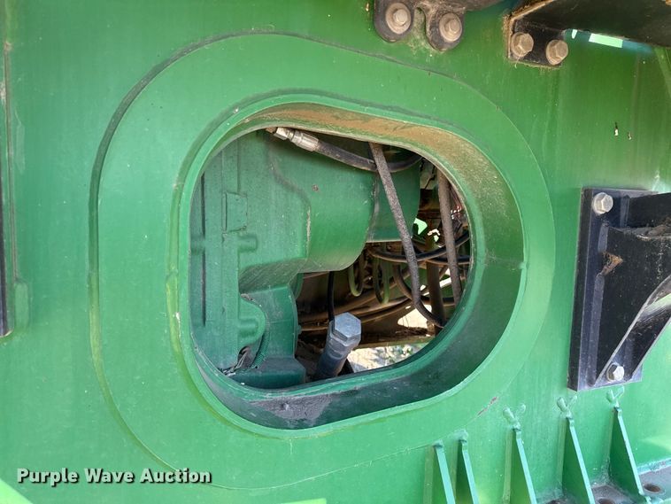 image for item EP0831 2002 John Deere 9420T tractor