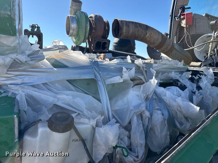 image for item EP0831 2002 John Deere 9420T tractor