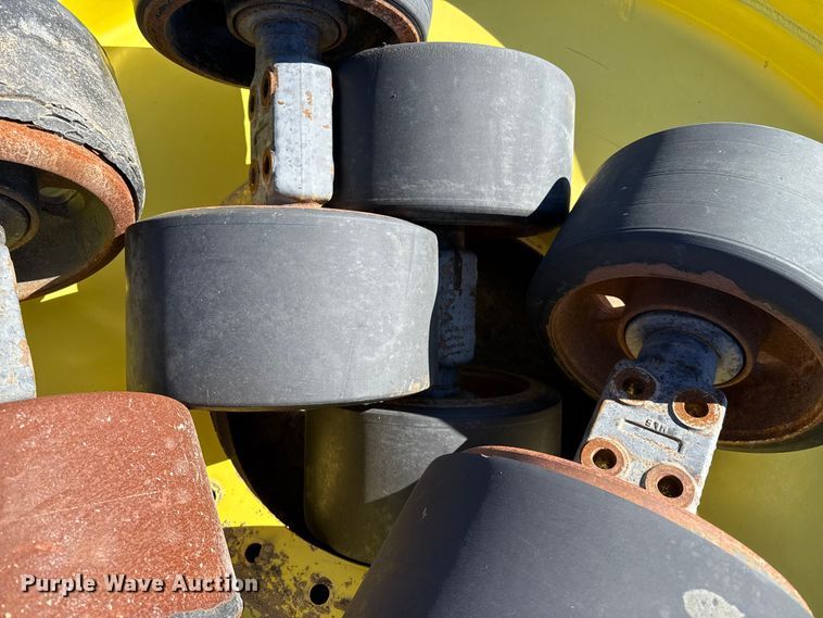 image for item EP0831 2002 John Deere 9420T tractor