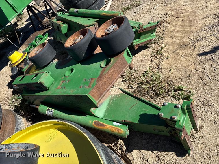 image for item EP0831 2002 John Deere 9420T tractor