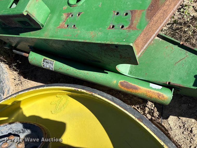 image for item EP0831 2002 John Deere 9420T tractor