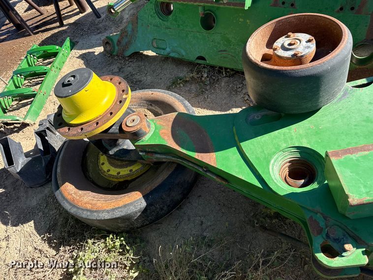 image for item EP0831 2002 John Deere 9420T tractor