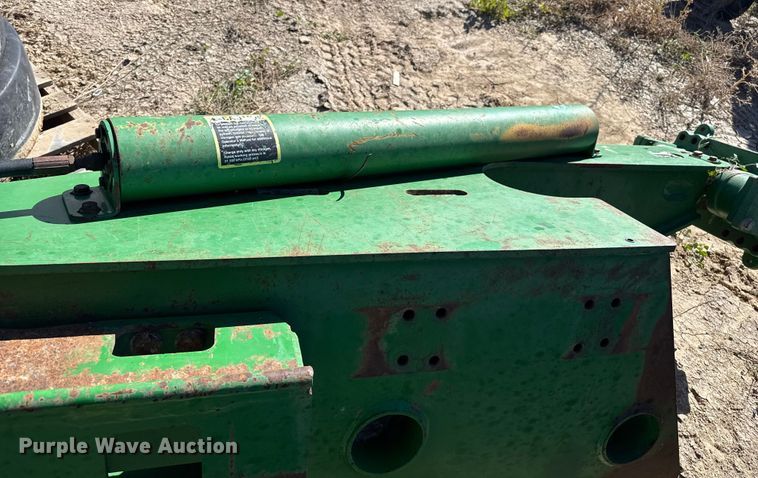 image for item EP0831 2002 John Deere 9420T tractor