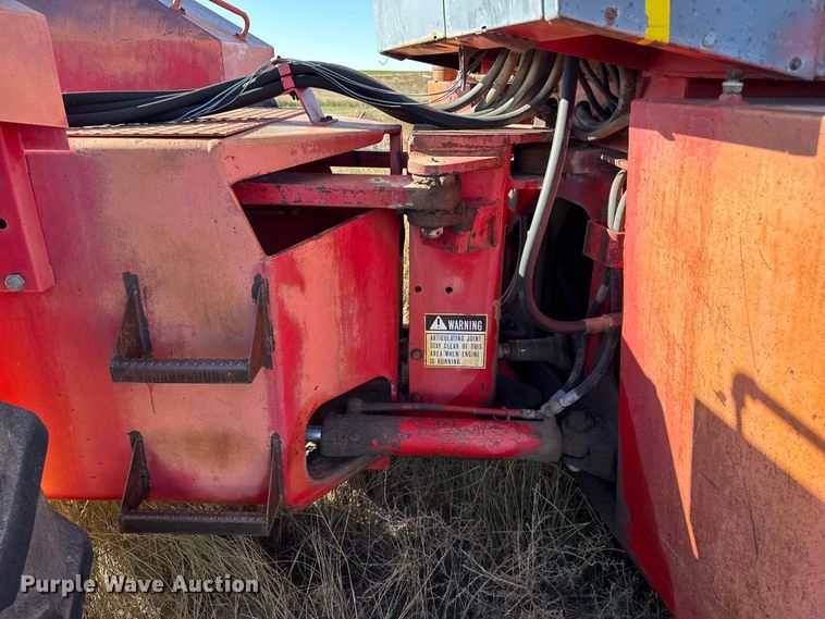 image for item EP0834 1978 Versatile 855 4WD tractor