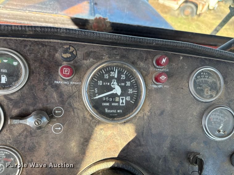 image for item EP0834 1978 Versatile 855 4WD tractor