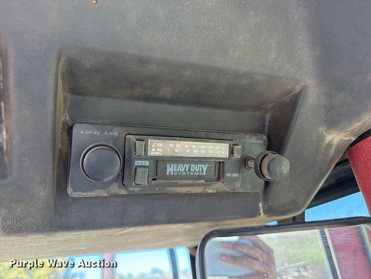 image for item EP0834 1978 Versatile 855 4WD tractor