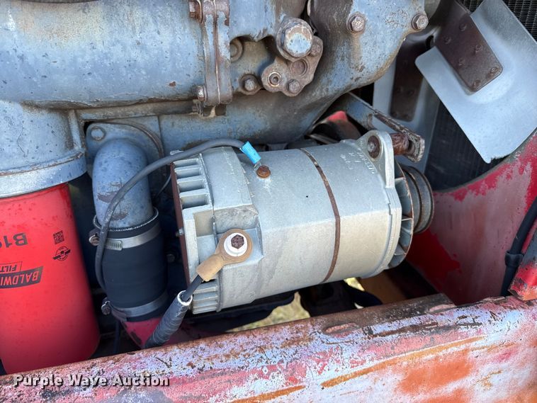 image for item EP0834 1978 Versatile 855 4WD tractor