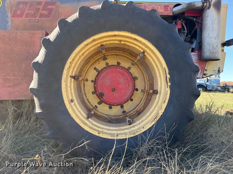 image for item EP0834 1978 Versatile 855 4WD tractor